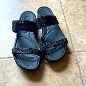 Sketchers Lux foam sandals, size 7 1/2
